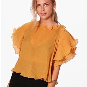 Crinkle Frill Sleeve Top | boohoo | US size 4